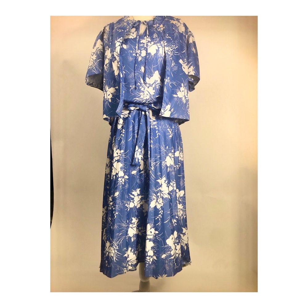 Vintage women’s dress set